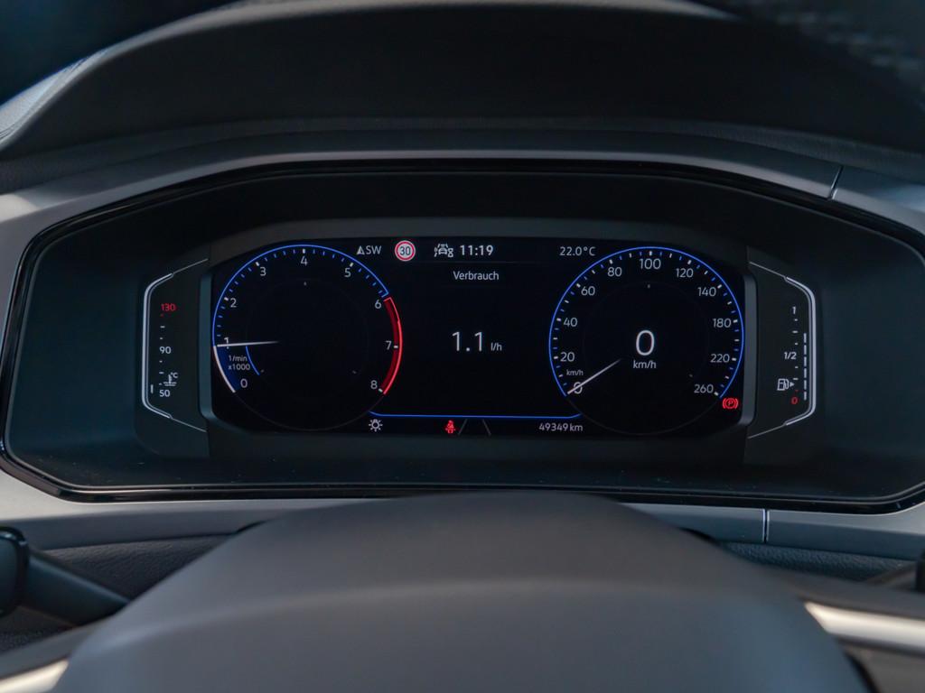 Volkswagen T-Roc Life 1,0 TSI 81kW KAMERA* NAVI* KEYLESS*, миниатюра 24