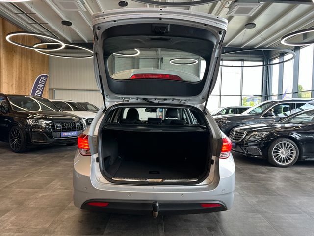 Hyundai i40 cw 5 *Tempo*AHK*SitzHZ*PDC*
