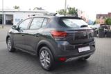 Dacia Sandero Stepway III 1.0 TCe 90 LED Navi AHK - Dacia Sandero mit Anhängerkupplung