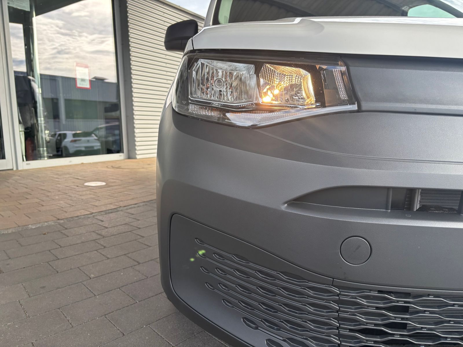 Volkswagen Caddy - Bild 17