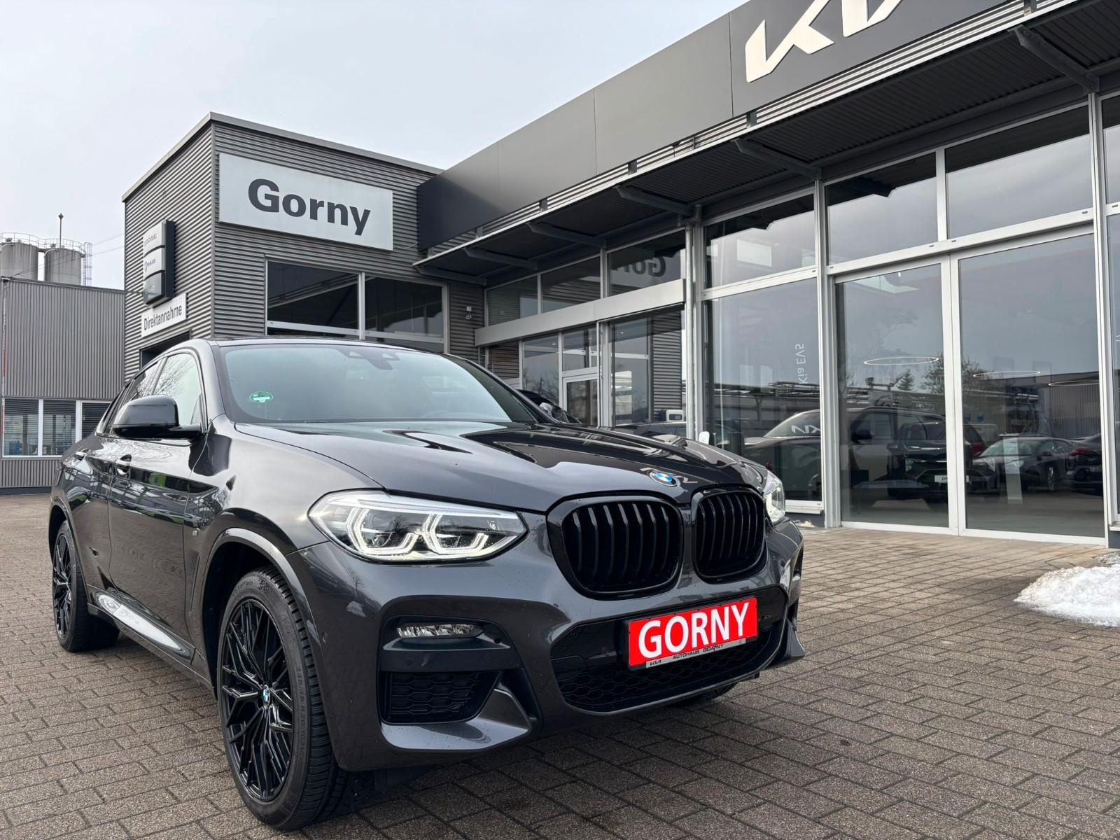 BMW X4 xDrive 30d M SPORT*HUD*PANO*8FACH*AHK*PANO*