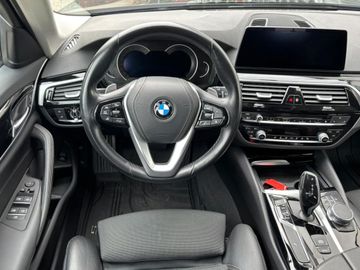 BMW 520 - 6