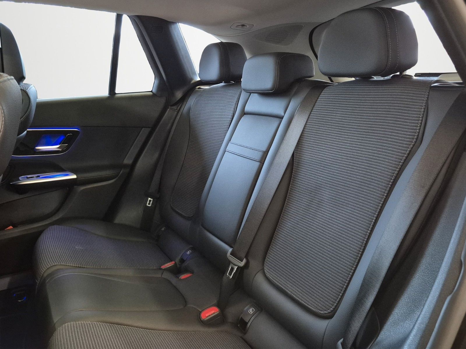 Fahrzeugabbildung Mercedes-Benz GLC300E 4MATIC 360° PANO DIG LIGHT AHK