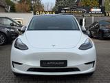 Tesla Model Y Long Range Dual AWD - Tesla Model Y in Köln