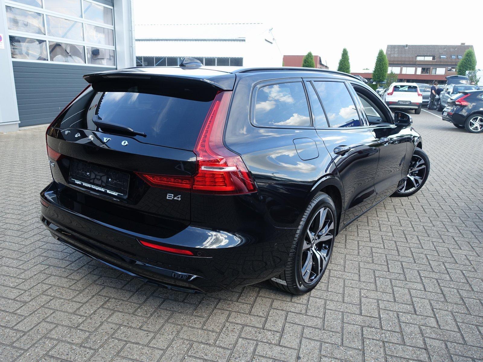 Volvo V60 Plus B4 Dark/H&K/Head-Up/Pano/360°/Alarm/BLS