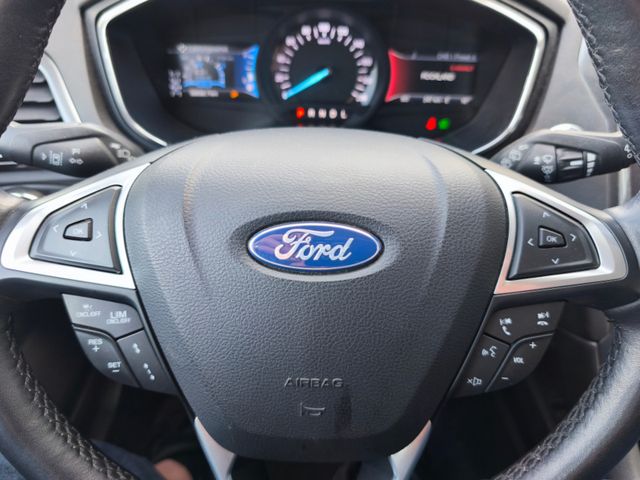 Ford Mondeo Hybrid Titanium*LED*Navi*AHK*Kamera*SHZ*