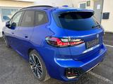 BMW 218 Active Tourer M Sport Steptronic  - BMW 218 Active Tourer mit Benzin-Antrieb: Blau, Sommerreifen