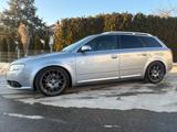 Audi A4 Avant 2.0 TDI quattro Standhzg!3xs-line!! - Audi A4: 3.0
