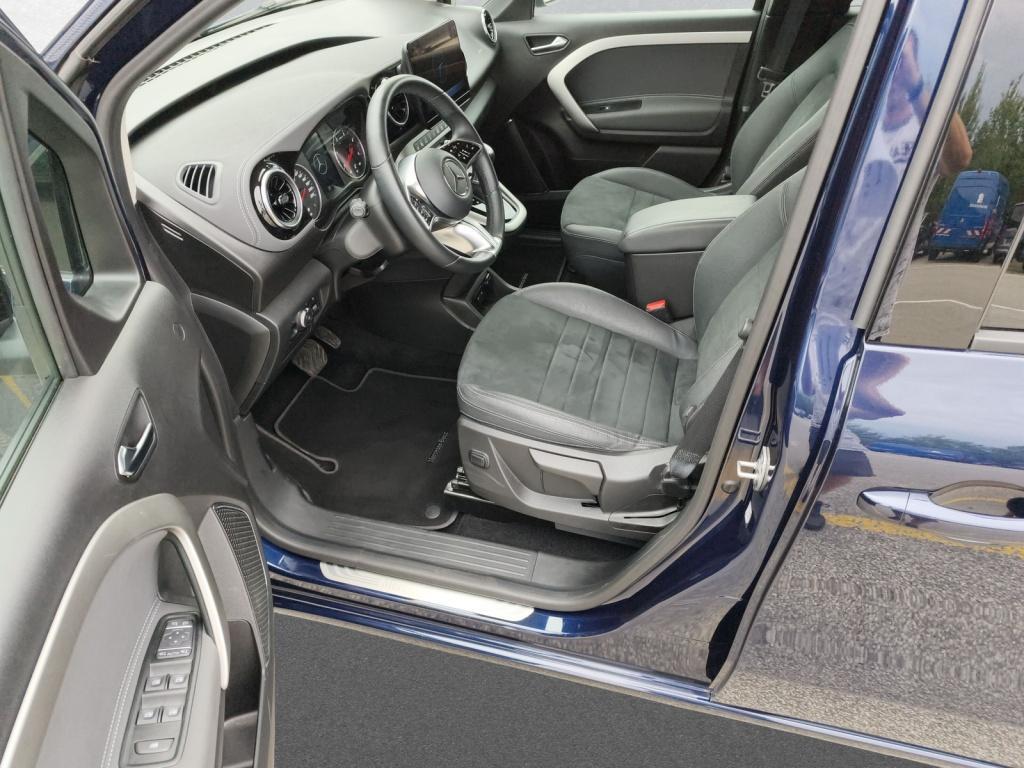 Mercedes-Benz T 180 d Edition Navi+Kam+7G+LED+AHK+Tempomat+PTS