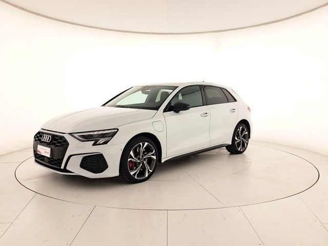 Audi A3 sportback 45 1.4 tfsi e s line edition s