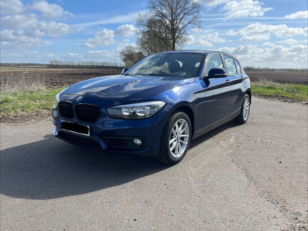 Image of BMW 120