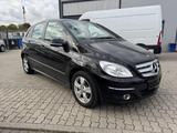Mercedes-Benz B 180 Automatik, Reifen/TÜV neu - gebrauchte Mercedes-Benz B-Klasse aus dem Jahr 2009