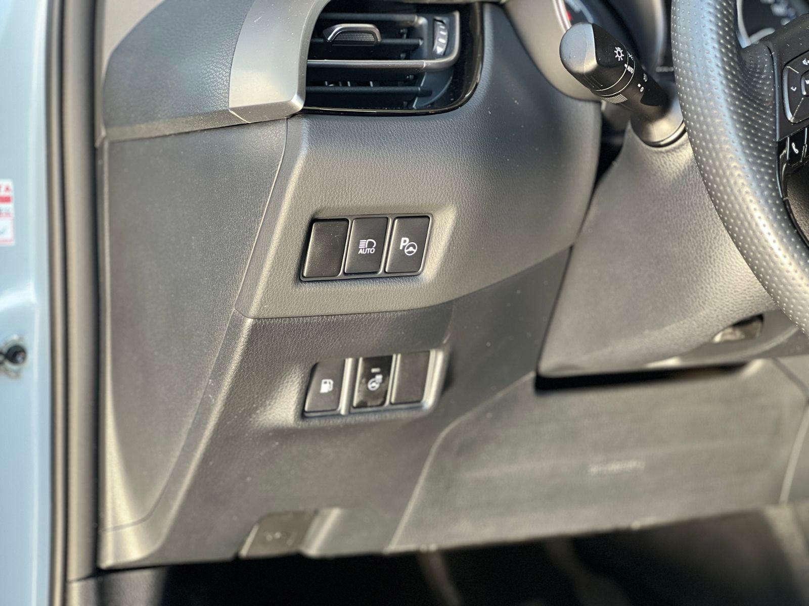 Fahrzeugabbildung Toyota C-HR Hybrid GR Sport AHK LED NAV SHZ ALU