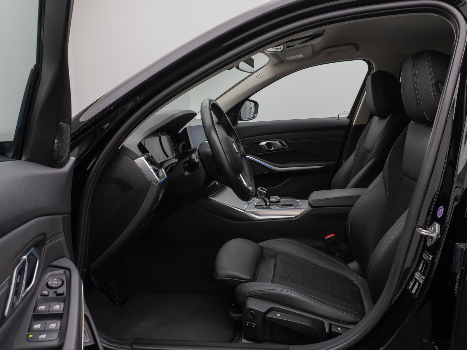 Fahrzeugabbildung BMW 320d Sport Line DAB Laser HUD Cockpit+ Komfort