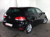 Volkswagen Golf 1.6TDi TEAM KLIMAAUTOMATIK 5-türig - Volkswagen Golf aus 2010: 1.6