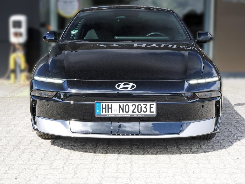 Fahrzeugabbildung Hyundai IONIQ 6 EV FL CENTRIQ 2xKlima 4xSHZ ACC AUT Kam.