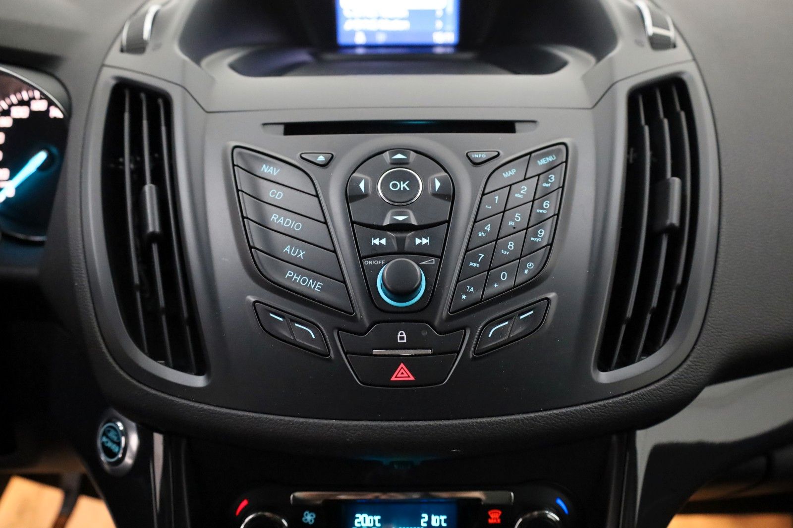 Fahrzeugabbildung Ford Kuga Titanium T.Leder,Navi,SH,PDC,AHK