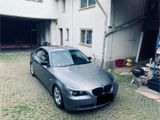 BMW 520i A -