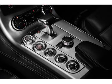 صورة مصغرة 15 لـ 2010 Mercedes-BENZ SLS AMG
