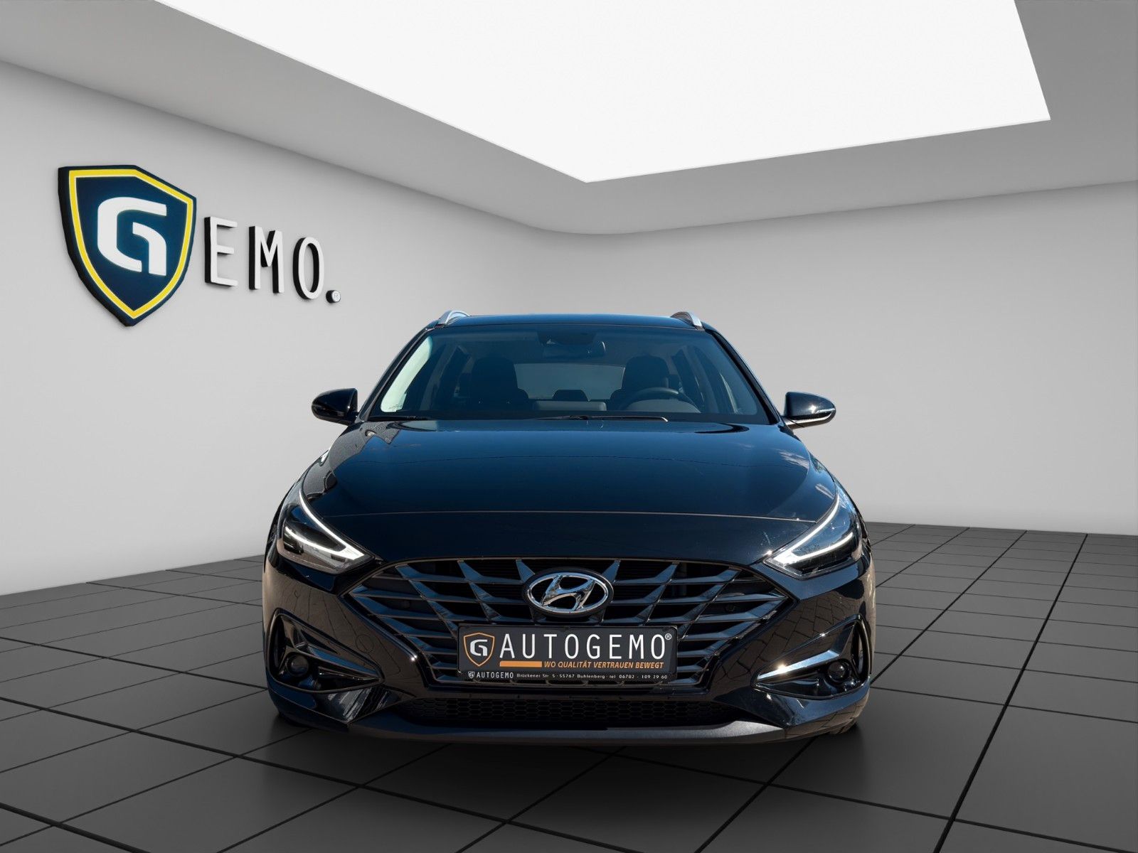 Hyundai i30 cw Trend DAB+ NAVI TEMP PDC SHZ imagem 2