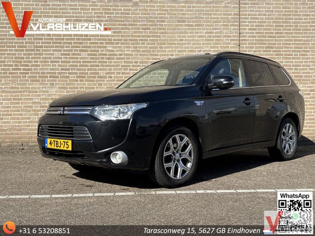 Mitsubishi Outlander 2.0 PHEV Instyle+ | Schiebedach | Lede