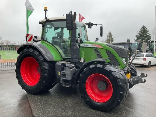 Fendt 724 S4 Profi+