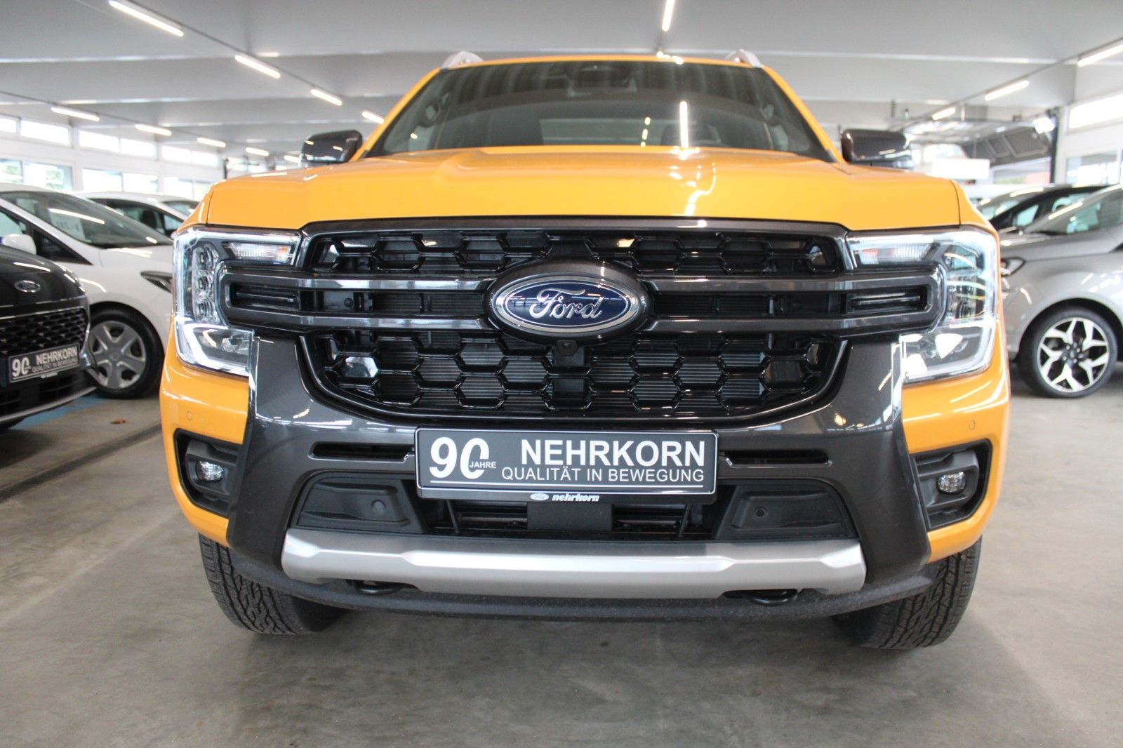 Fahrzeugabbildung Ford Ranger Wildtrak PHEV Aut. AHK LED TECHNOLOGIE P.