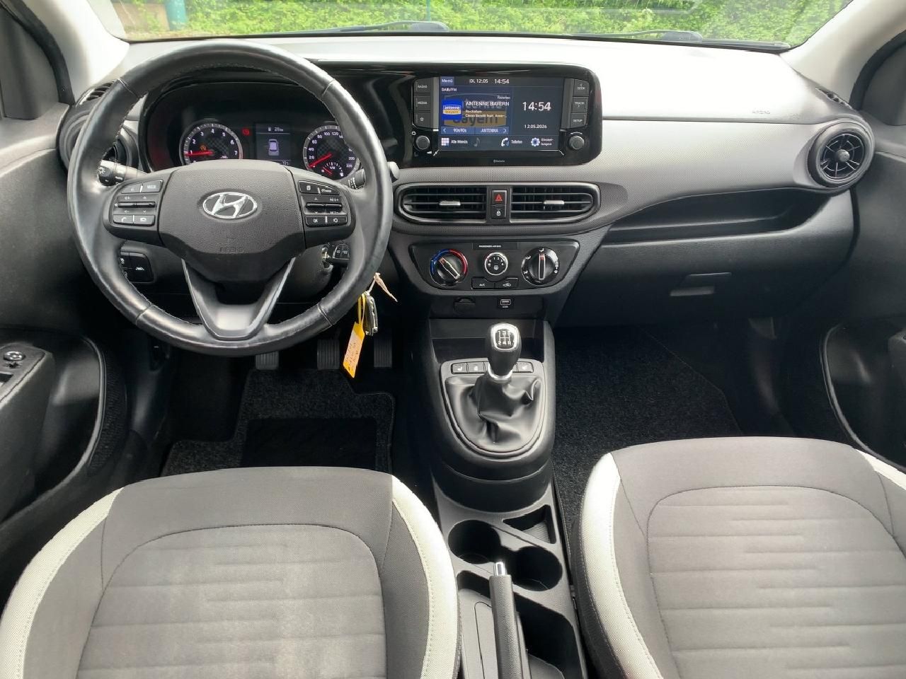 Fahrzeugabbildung Hyundai i10 1.0 l Edition 30