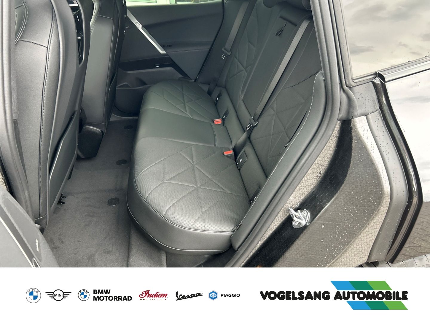Fahrzeugabbildung BMW iX xDrive45 0,25% Versteuerung AHK Soft-Close In