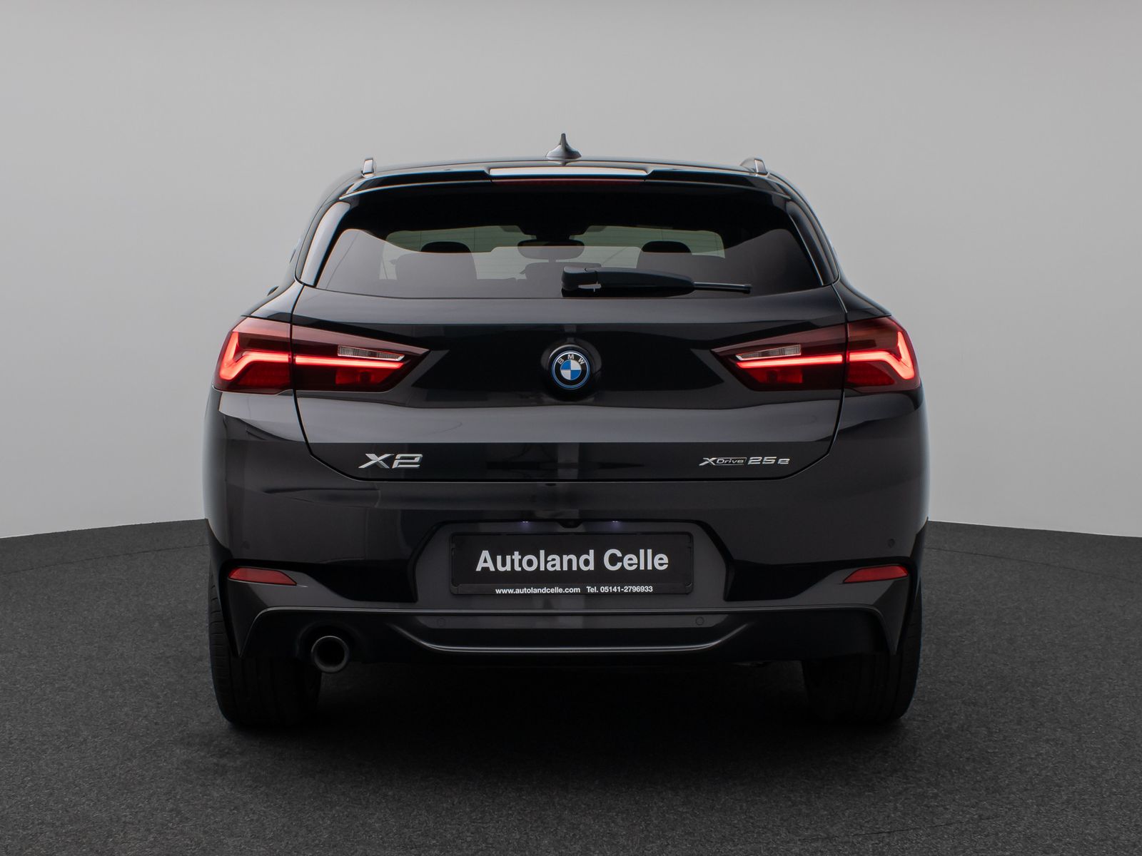 Fahrzeugabbildung BMW X2 xD25e M Sport HUD DAB Kamera Alarm Panorama