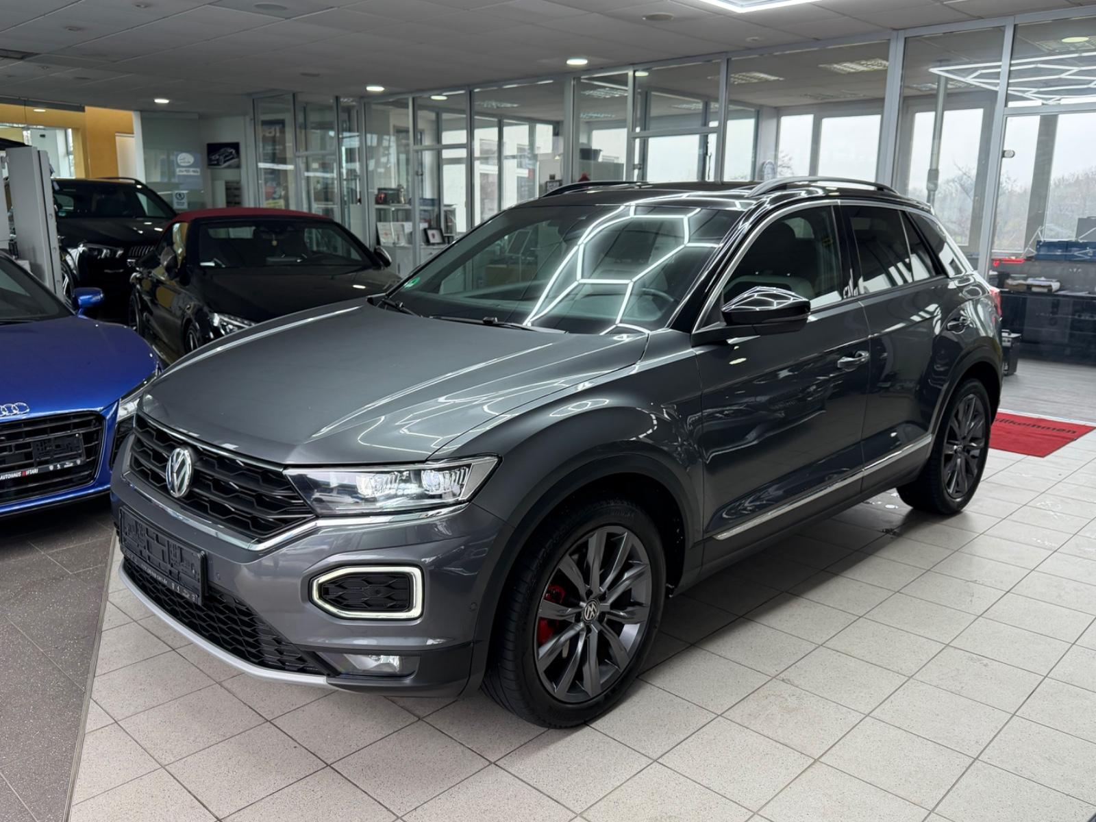 Volkswagen T-Roc SPORT 4M DSG ACC Pano LED AHK DAB VirtualC