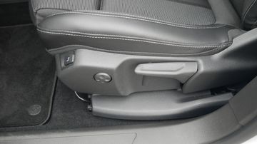 Bild 11 Opel Andere GRANDLAND GS LED-Matrix-Licht