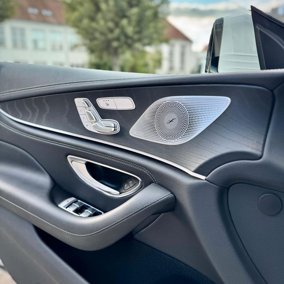 Mercedes-Benz CLS 220 D/AMG-LINE/EMMORY/BURMESTER/360