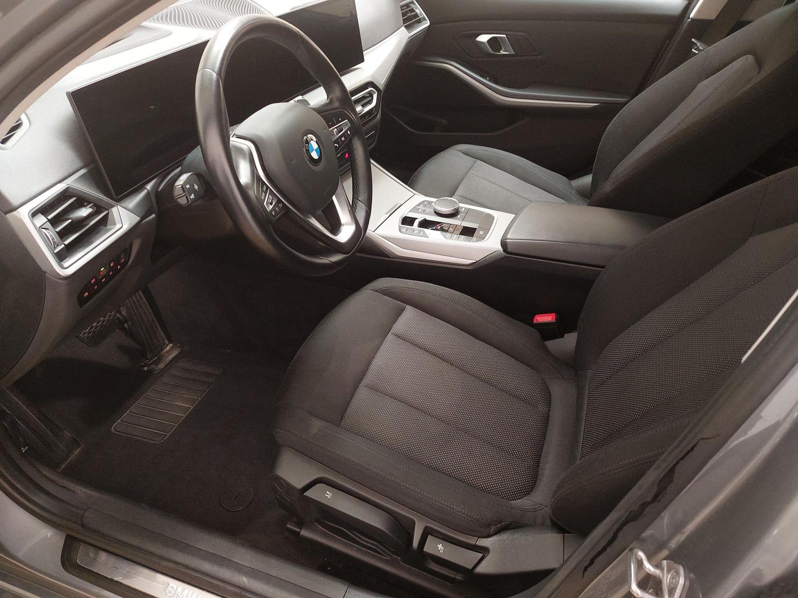 BMW 3 Series iA Touring Innovation Navi LED Curved HuD RFK, миниатюра 6