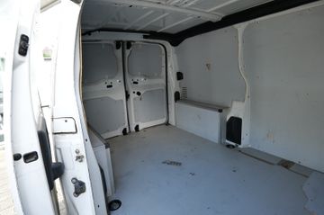 Opel Vivaro - 12