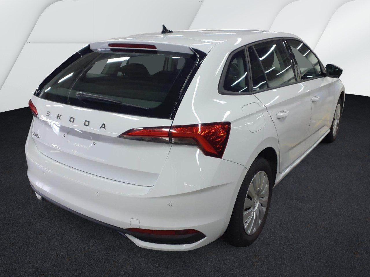 Skoda Scala 1.0 TSI DSG AHK PDC Sitzh. GRA AHK AUT LED