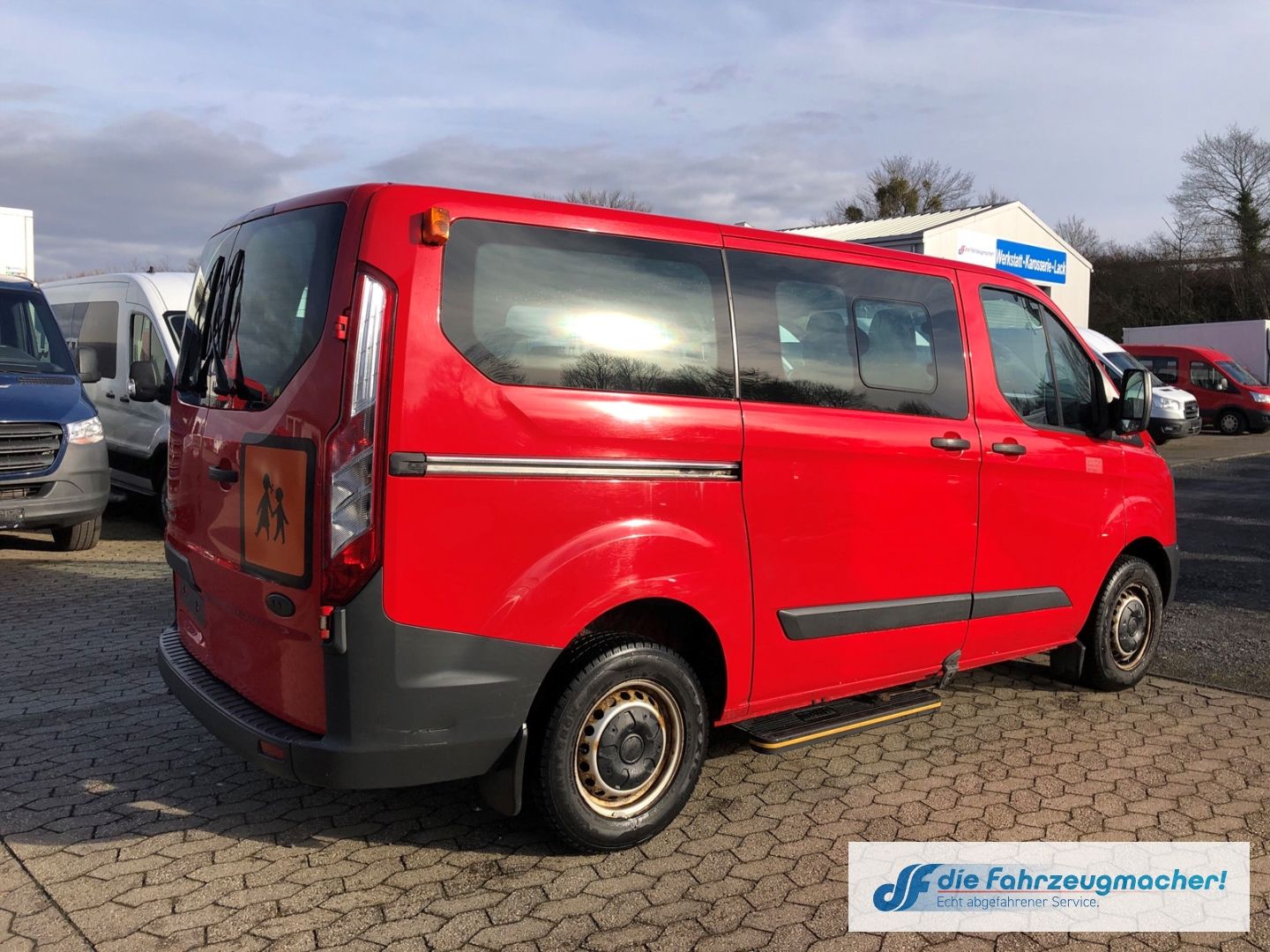 Fahrzeugabbildung Ford Transit Custom Kombi 300 L1 2.2 TDCi*1169