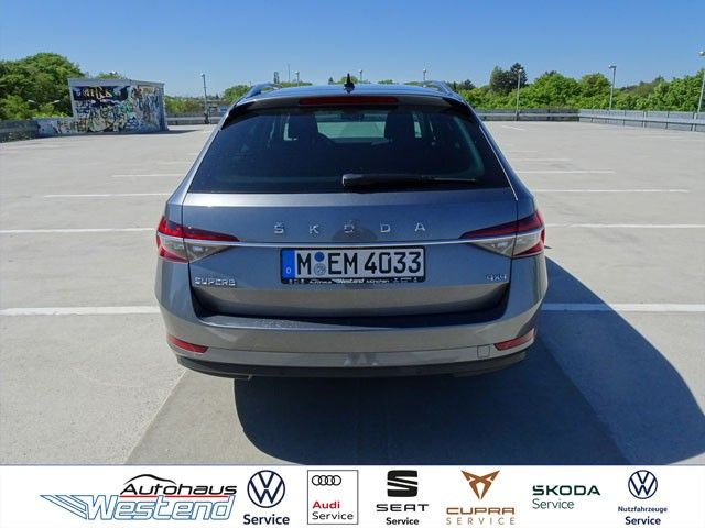 Fahrzeugabbildung SKODA Superb Combi Style 2.0l TDI 147kW 4x4 DSG Navi L