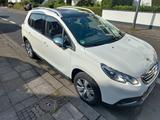 Peugeot 2008 Allure PureTech 110 Stop&Start Allure - Peugeot 2008 in Köln