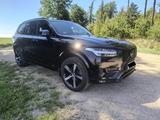 Volvo XC90 D5 AWD Geartronic R-Design - Volvo XC90 mit Diesel-Antrieb: Geländewagen