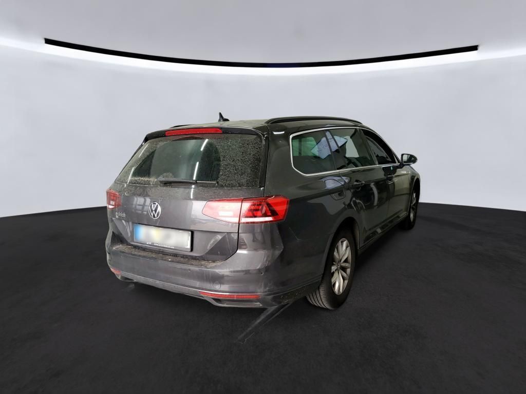 Volkswagen Passat Variant - Bild 14