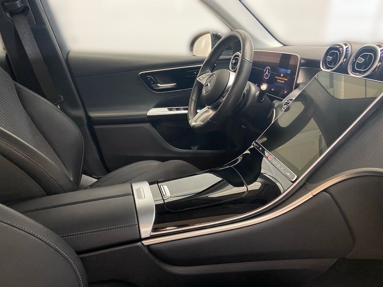 Mercedes-Benz GLC 220 d 4M AVANTGARDE+Distr.+AHK+LEd+Navi+SHZ+ foto 11