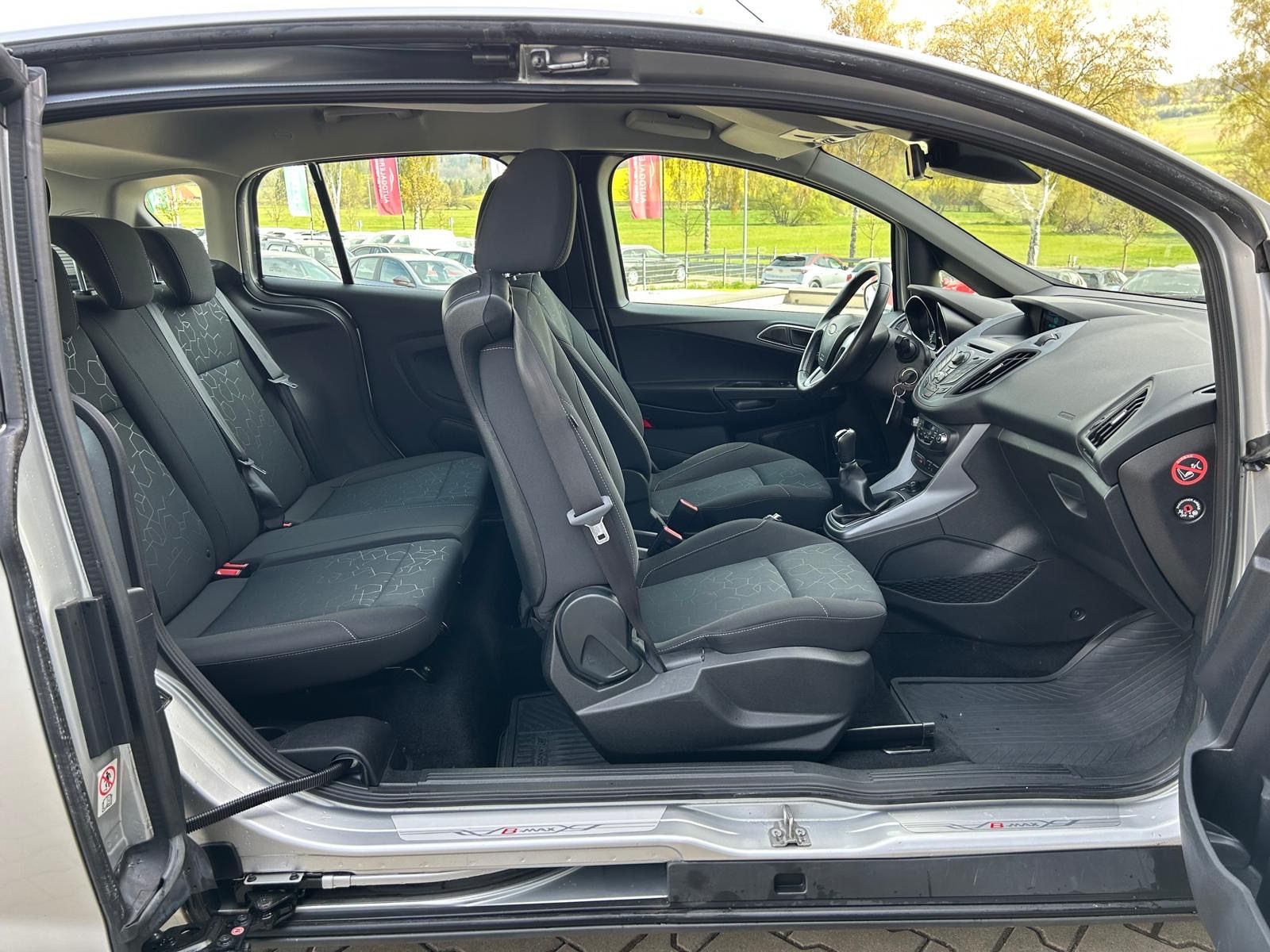 Fahrzeugabbildung Ford B-Max°Winterpaket°PDC°Shz°