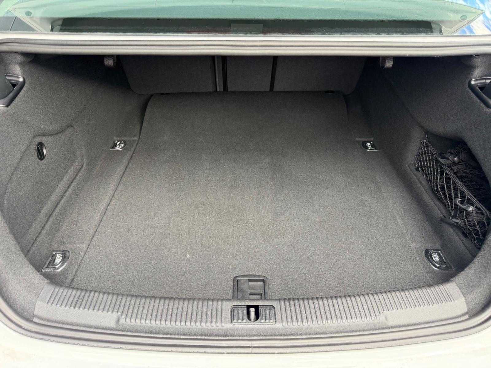 AUDI A6 LIM. 3.0 TDI QUATTRO / TUV  | 218 ch | BVA | HAYON ÉLECTRIQUE | RÉGLAGE ÉLECTRIQUE DES SIÈGES AVEC FONCTION MÉMOIRE | TOIT OUVRANT