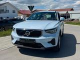 Volvo XC40 B3 DCT Essential 163 PS,Automatik WinterP. - Volvo XC40 Gebrauchtwagen