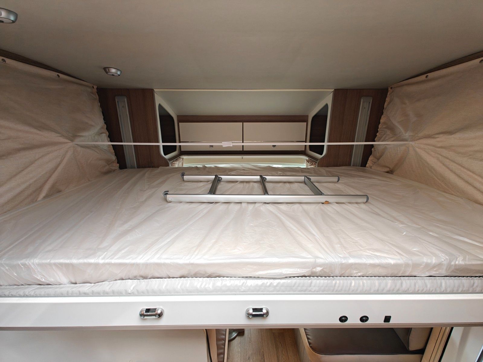 Fahrzeugabbildung XGO Dynamic 95 P Plus - Luftfeder, 2x Solar, SAT, TV