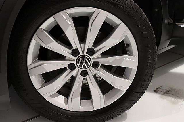T-Roc Sport 1.5 TSI DSG LED NAVI KAMERA ACC el.H