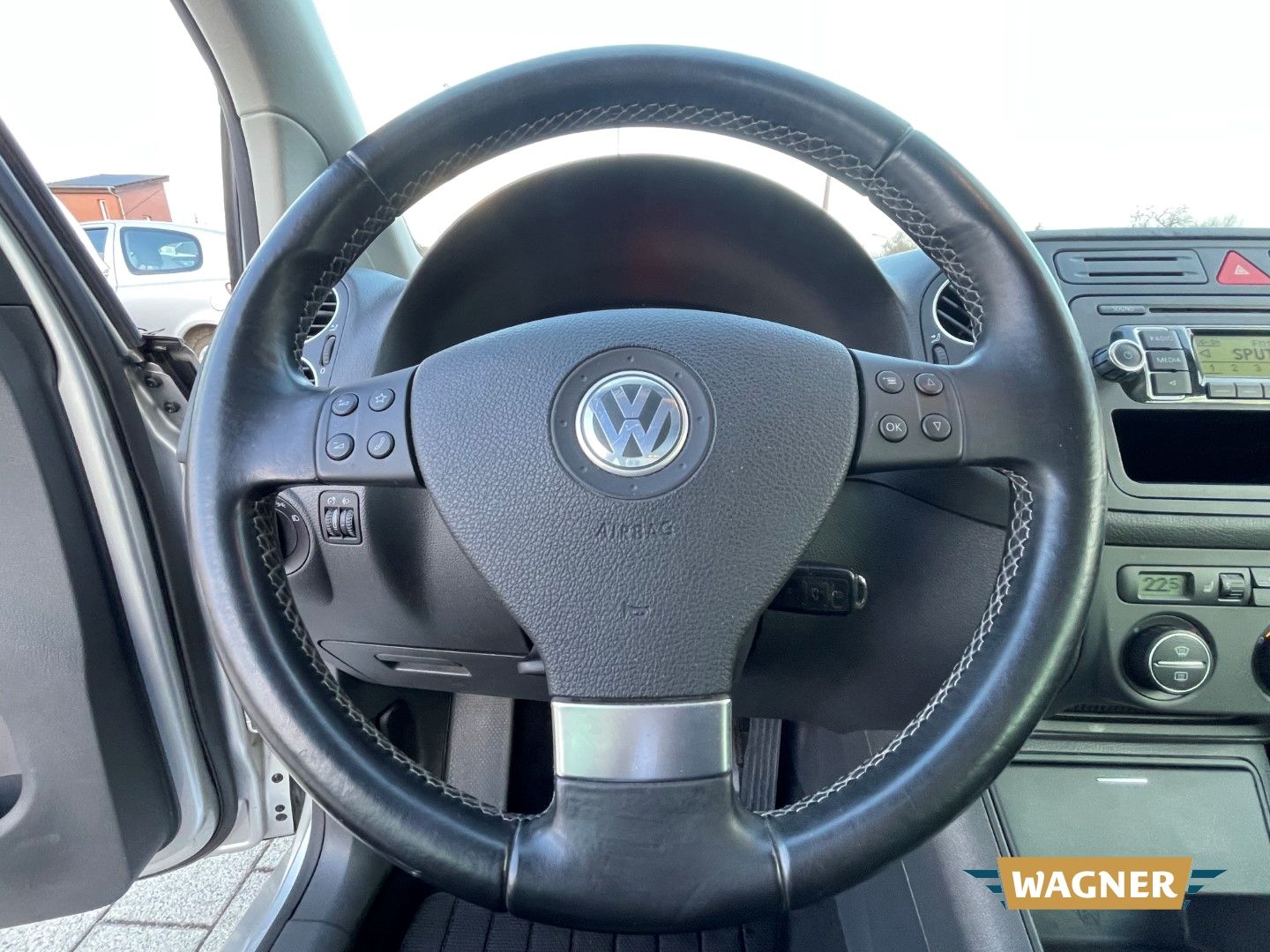 Fahrzeugabbildung Volkswagen Golf Plus V United 1.4 Klimaautomatik TÜV Neu