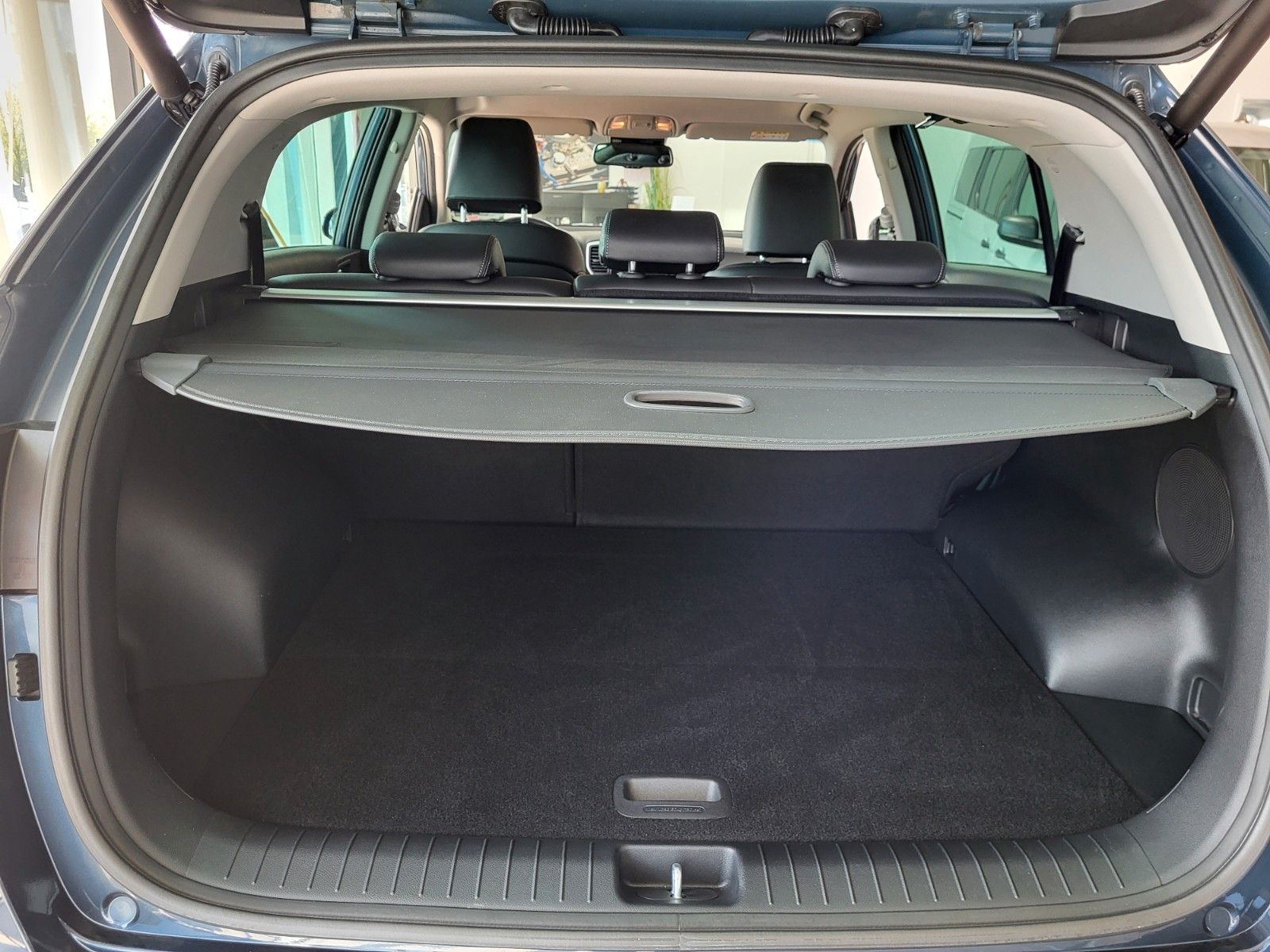 Fahrzeugabbildung Kia Sportage Spirit 2WD Sitzheizung vorn und hinten