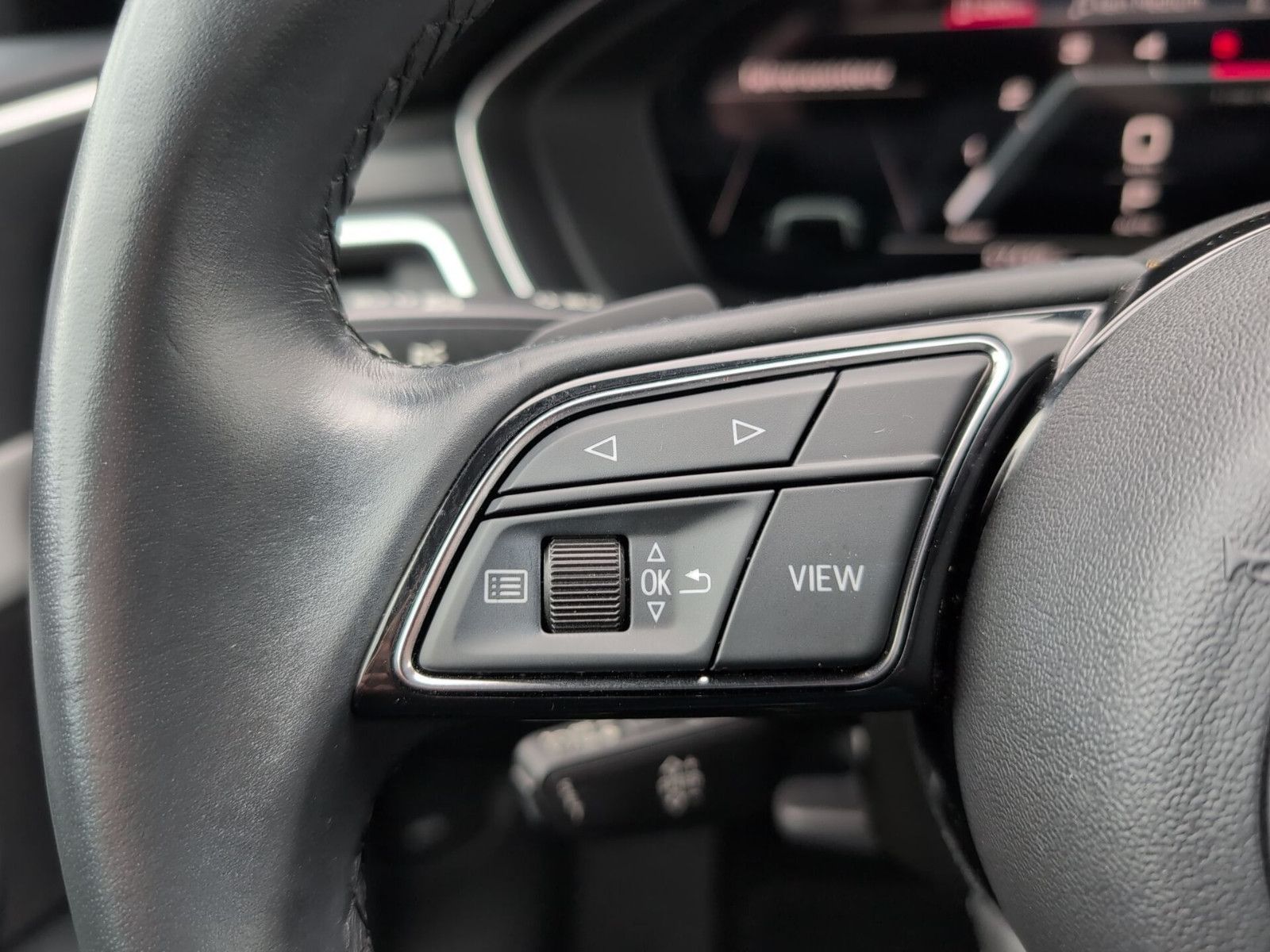 Audi A4 40 TDI quattro advanced Virtual BLACK 18 LED foto 24